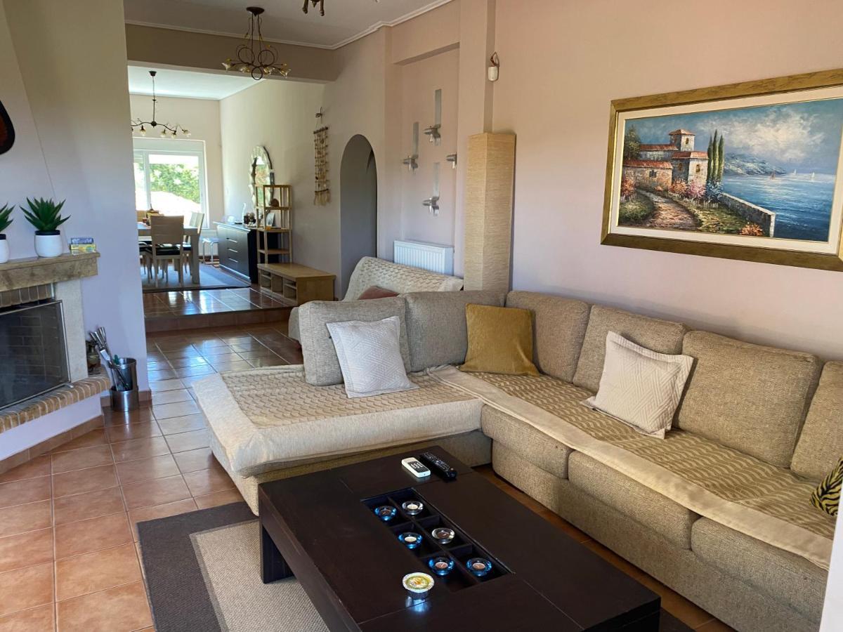 Relaxing Villa With Swimming Pool And Garden Agios Georgios  Extérieur photo