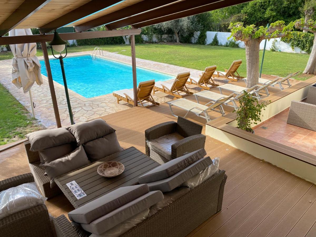 Relaxing Villa With Swimming Pool And Garden Agios Georgios  Extérieur photo