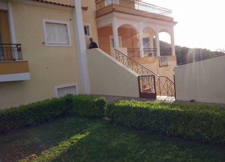 Relaxing Villa With Swimming Pool And Garden Agios Georgios  Extérieur photo