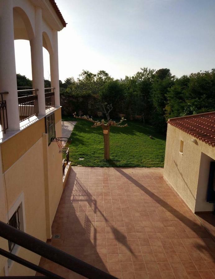 Relaxing Villa With Swimming Pool And Garden Agios Georgios  Extérieur photo