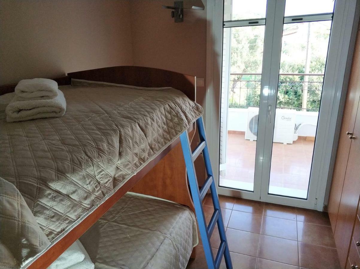 Relaxing Villa With Swimming Pool And Garden Agios Georgios  Extérieur photo
